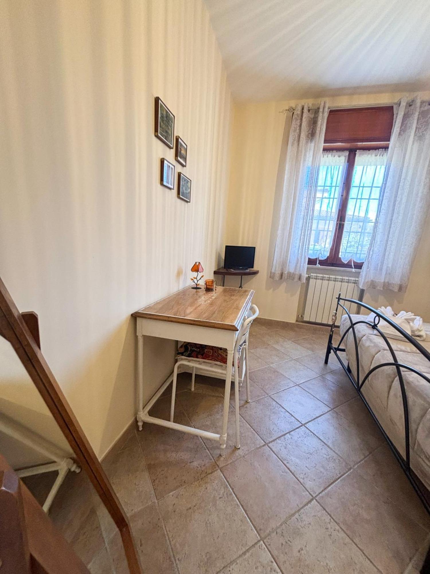 Апартаменти A Casa Di Iole Ф'юмічіно Екстер'єр фото
